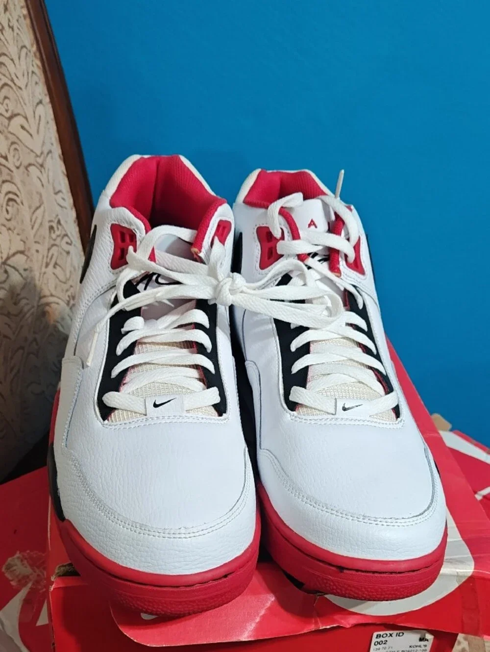 Nike Flight Legacy